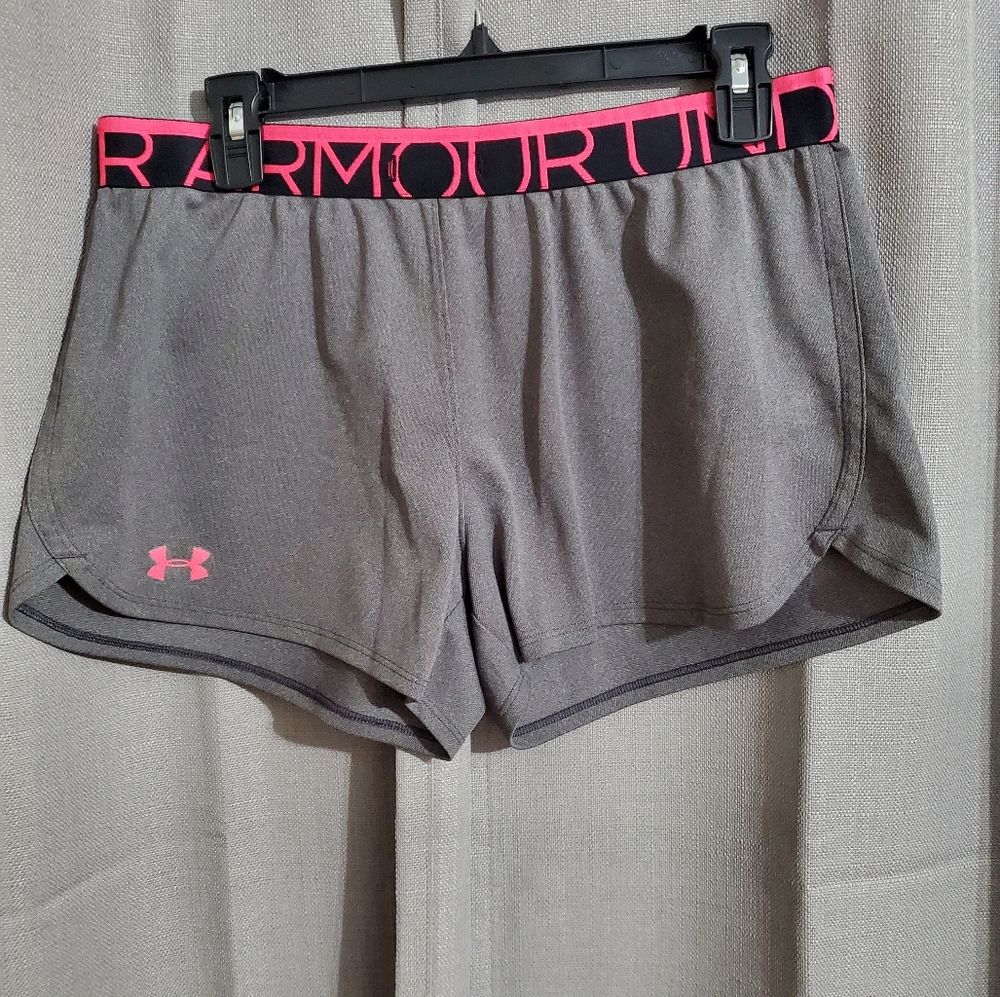 Under Armour Women's Gray Shorts Heat Gear Medium